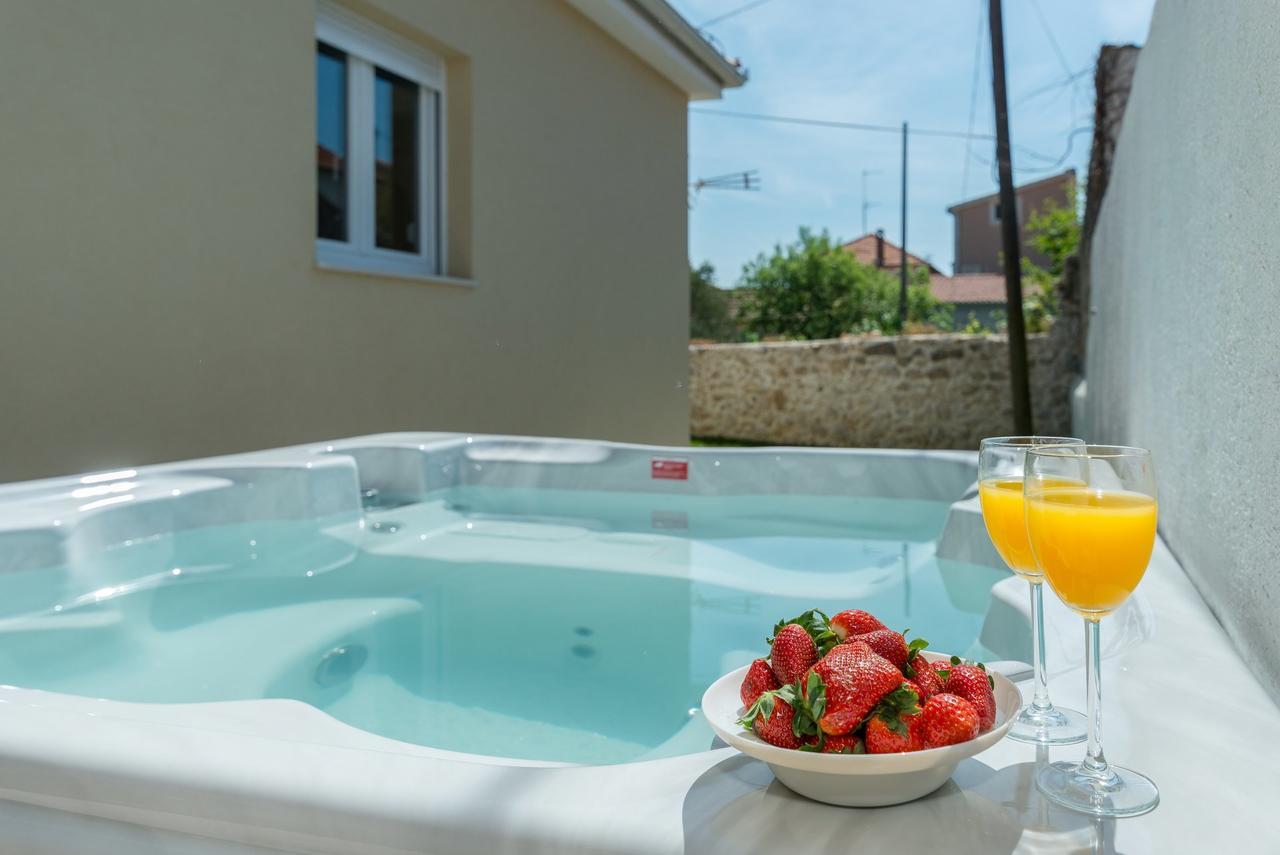 Villa Donato With Jacuzzi Zadar Buitenkant foto